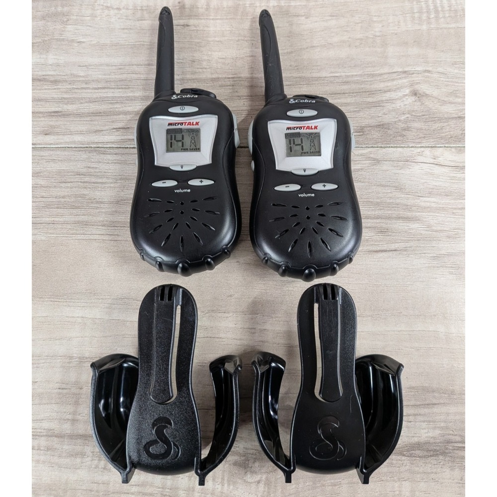 Cobra microTALK FRS 110-2 Two Way Radio & Charging Dock